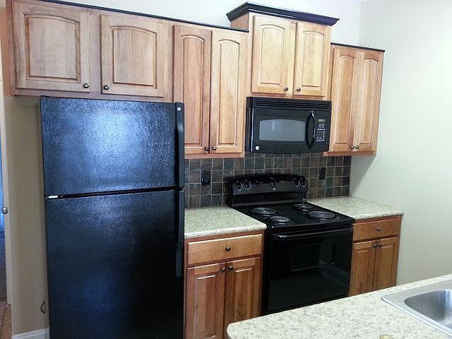 2nd image of 101 Easy St