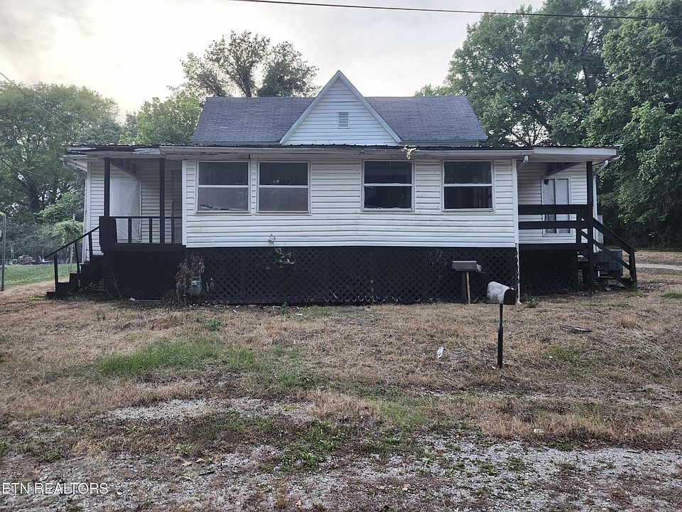 1st image of 722 Hendrickson St