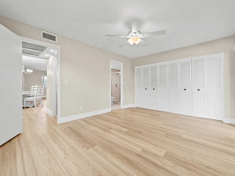 723 Flanders Dr #P — Photo 27
