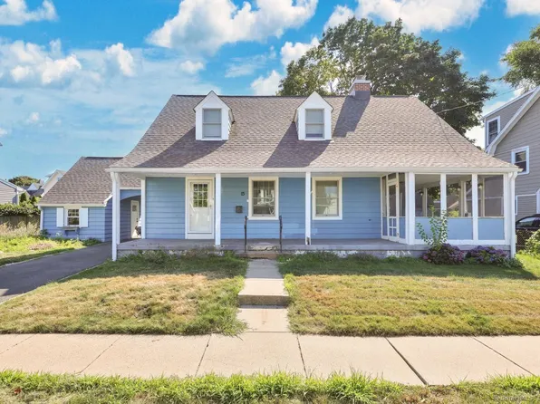 13 Millwood Street, Milford, CT 06460