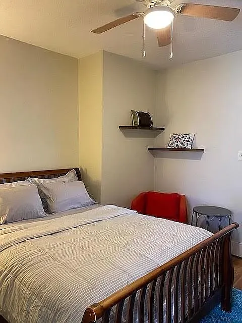 36 N Layman Ave APT 4 photo 1