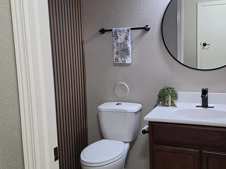 7653 Mammoth Ln — Photo 9