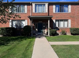 32710 Harper Ave, Saint Clair Shores, MI