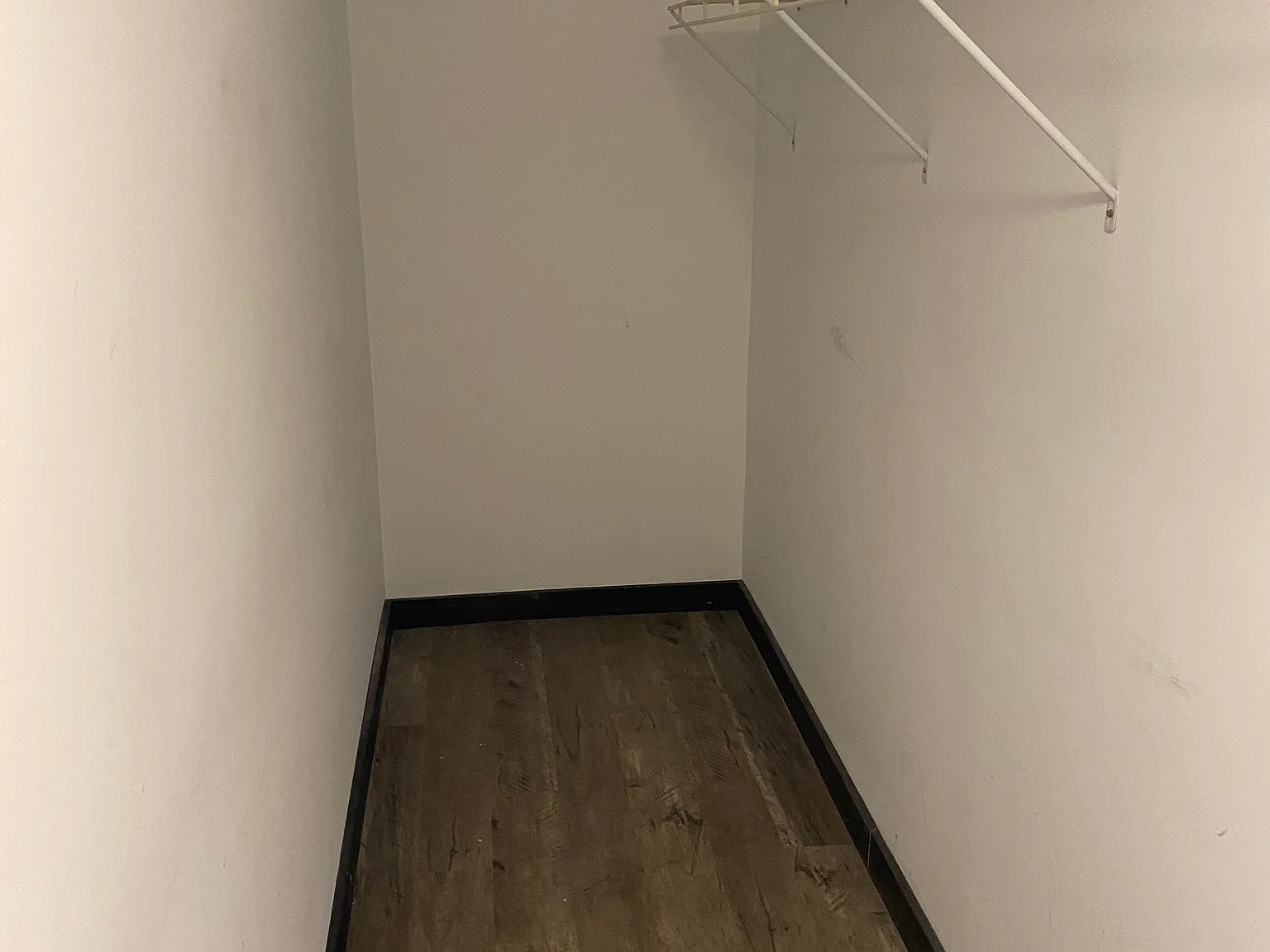 1 bed, 924 sqft, $1,200 — Photo 2