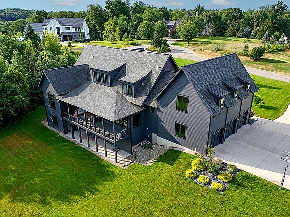 4th image of 5869 Montreux Hills Dr Ne