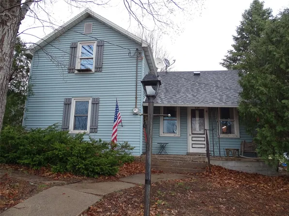 320 N Main Street, Nelson, WI 54756
