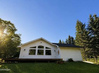1016 Hillfair Ct, Homer, AK 99603
