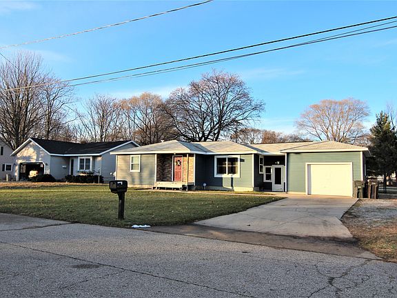 2nd image of 2242 Charles Ave