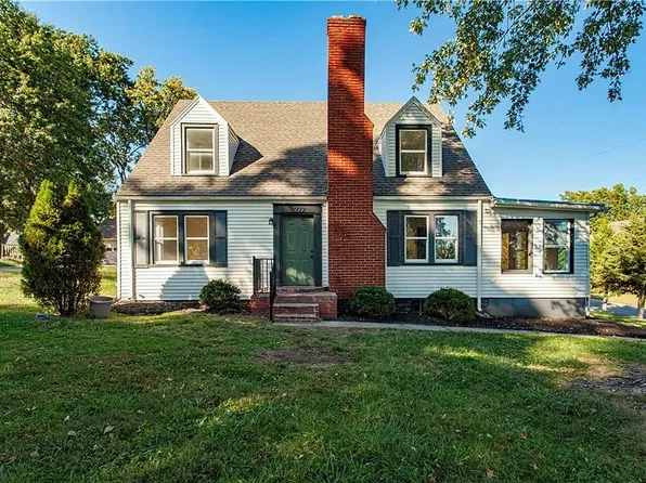 222 NE 43rd St, Kansas City, MO 64116
