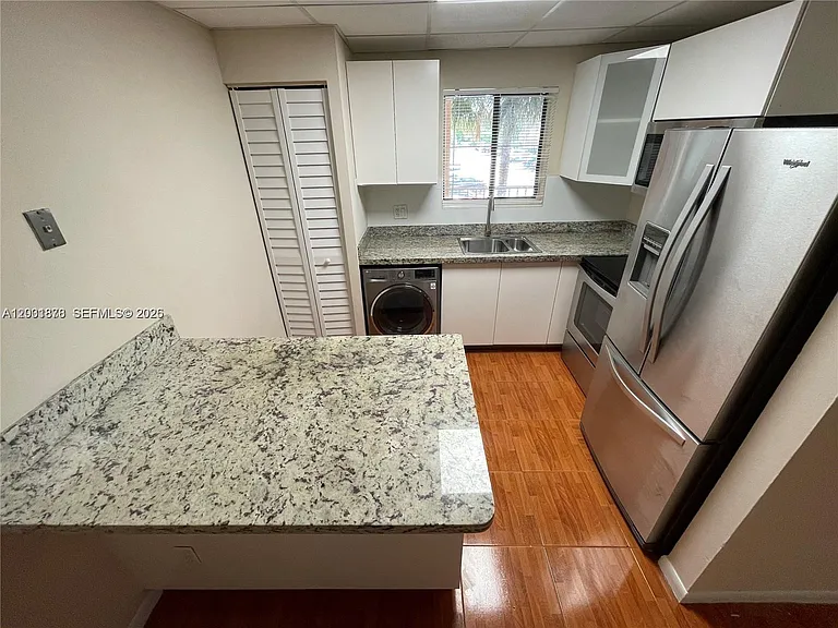 6900 SW 39th St #206J — Photo 11