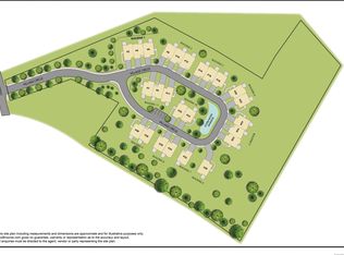 28 Village Cir #28, Guilford, CT 06437