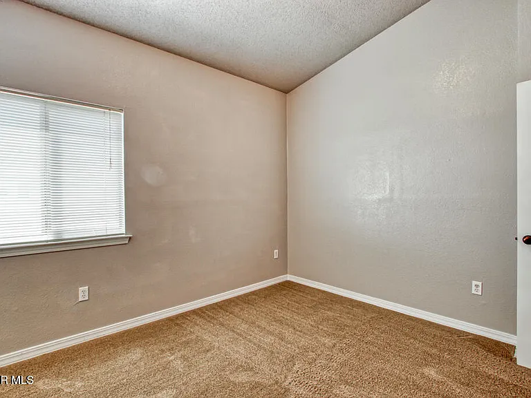 12760 Tierra Alexis Dr — Photo 32