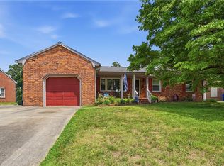 207 Dabney Dr, Newport News, VA 23602