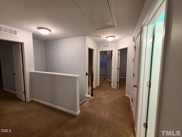 614 Rose Laurel Ct — Photo 7
