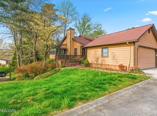 122 Blue Ridge Ct, Oak Ridge, TN 37830