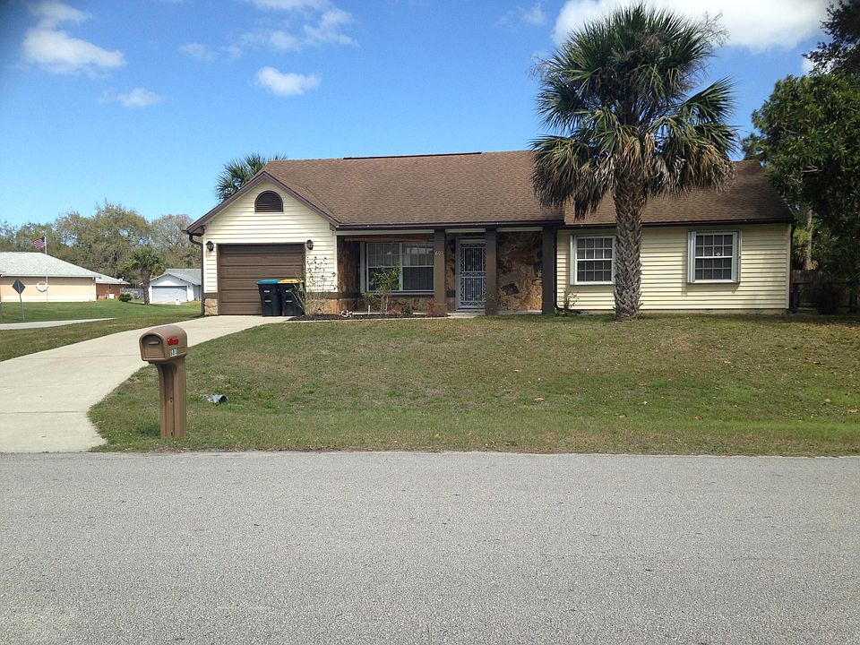 1st image of 601 Seven Gables Cir SE