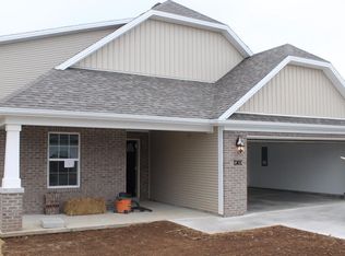 107 Meadowcrest Dr, Georgetown, KY 40324