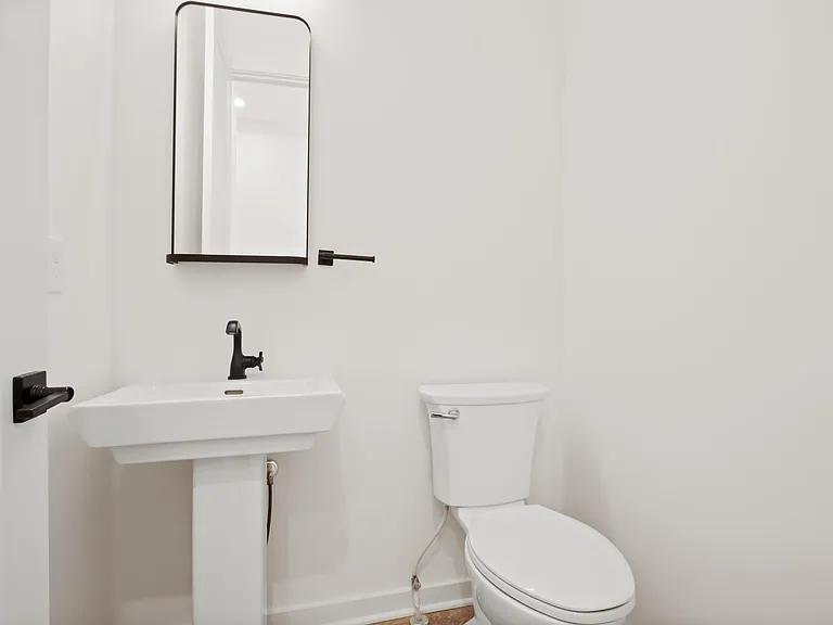 417 E College Ave #201 — Photo 9