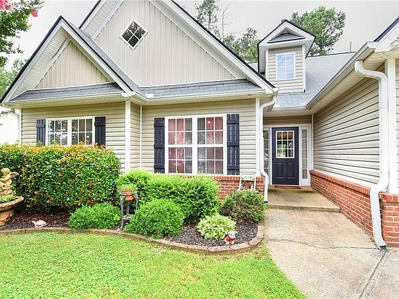 2nd image of 2283 Radcliff Dr
