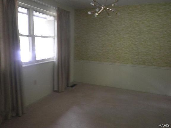 5th image of 1500 Bay Meadows Dr