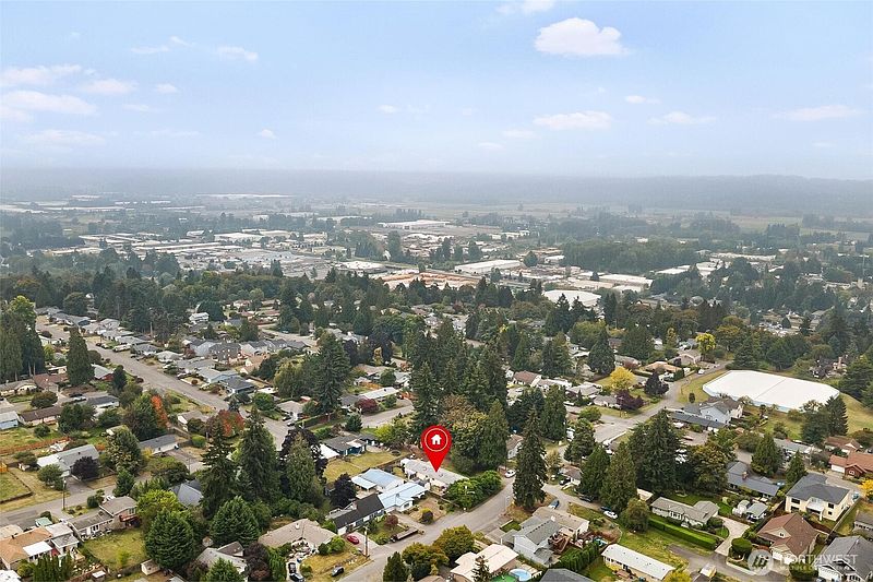 4th image of 602 & 606 Alexander Avenue