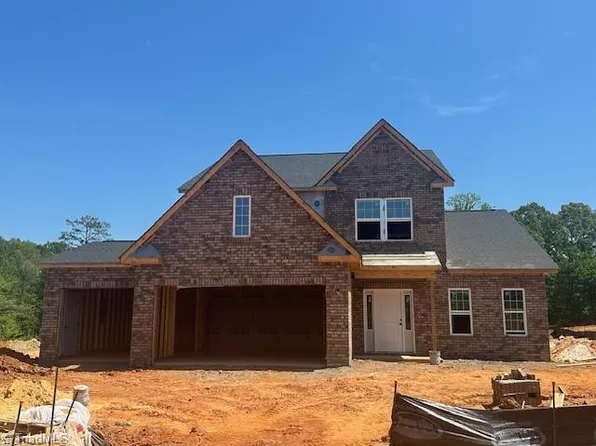 1276 Creek Knoll Dr, Lewisville, NC 27023