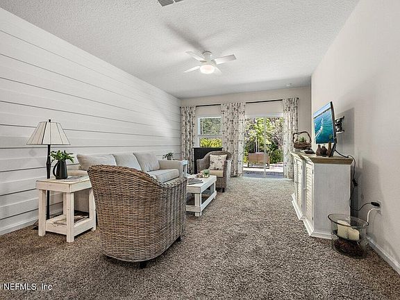 4th image of 34 SCOTCH PEBBLE Drive