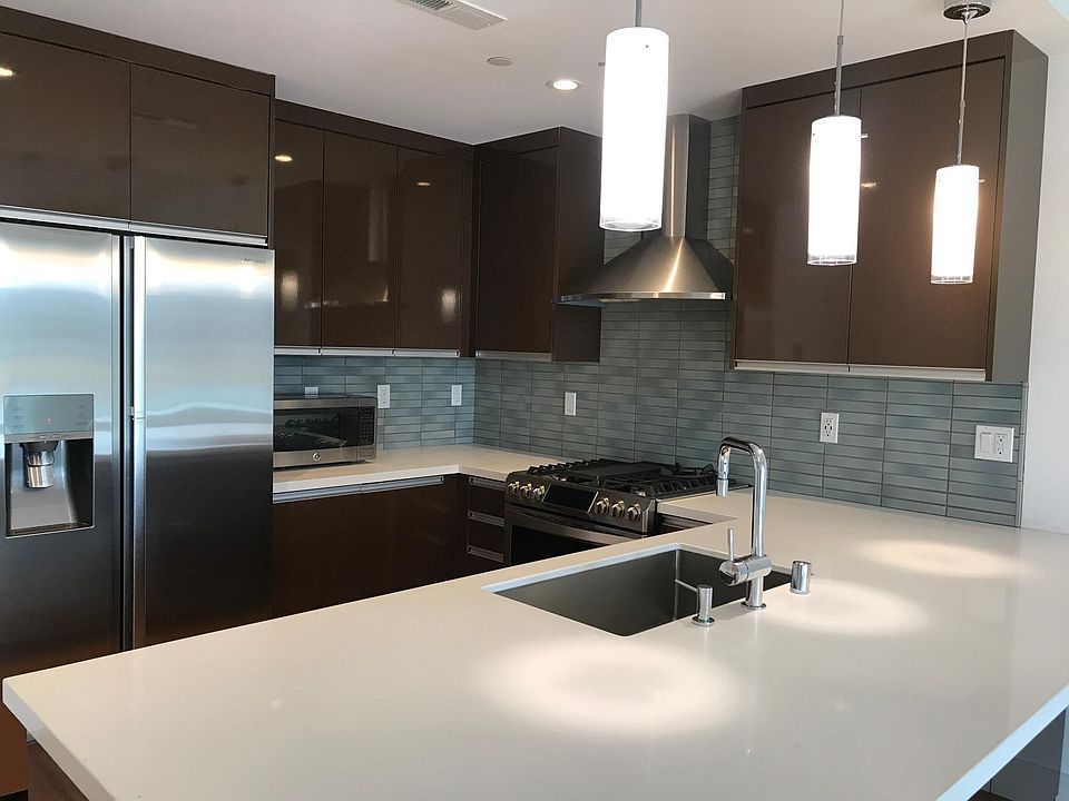 1st image of 234 7th Ave Unit 403