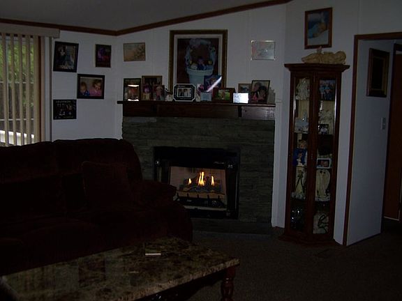 3rd image of 103 Jason Heights Dr