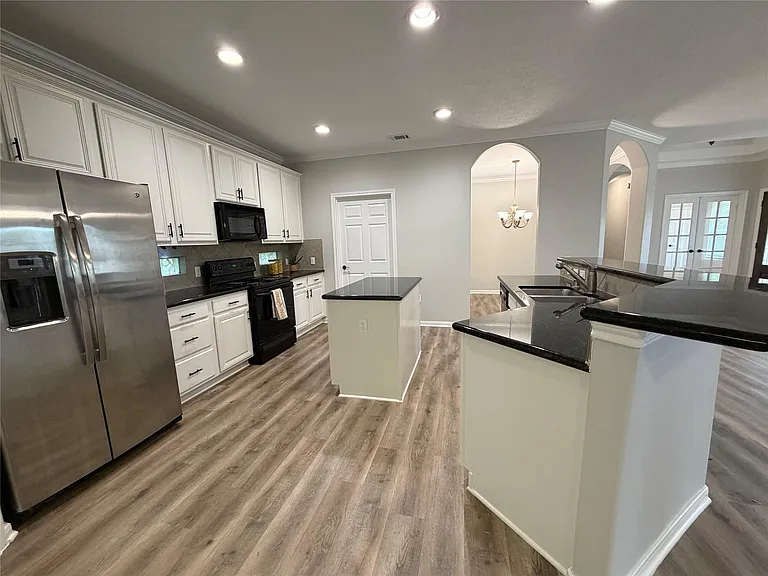 14 Dardenelle Ct — Photo 3