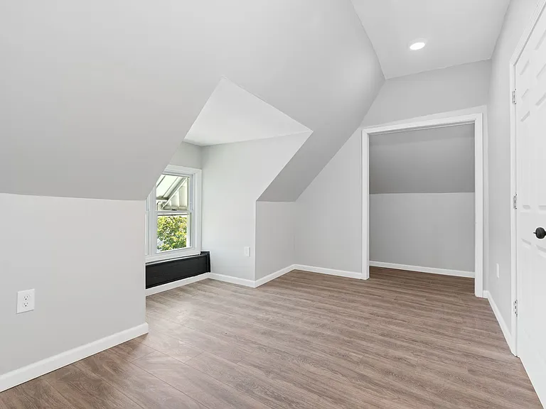 928 Morningside Ave — Photo 14