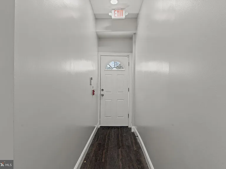 5237 Chester Ave #2 — Photo 8
