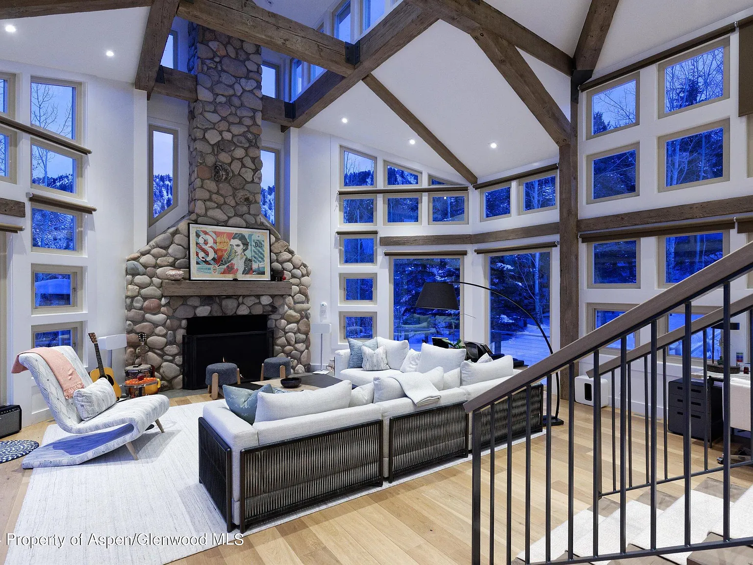 4 bed, 4.5 bath, 3178 sqft, $95,000 — Photo 2