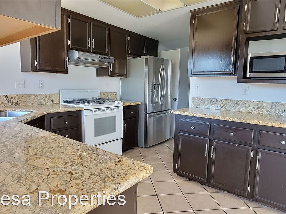 1st image of 733 Marbella Cir