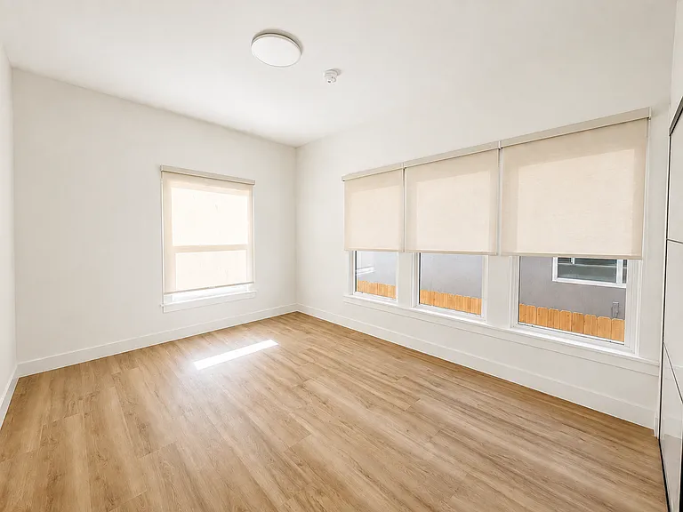 606 N Normandie Ave #606 — Photo 17