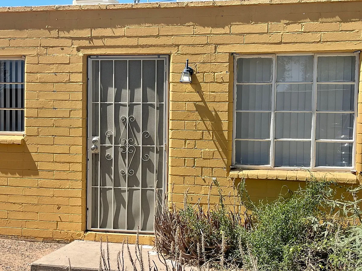 Building Photo - 3134-3164 N Fontana Ave
