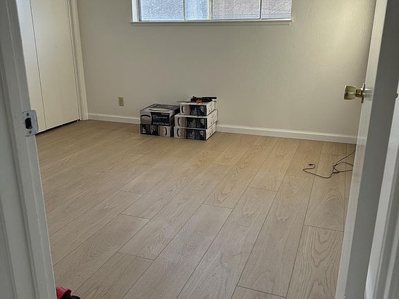 3rd image of 1610 Ottawa Ct