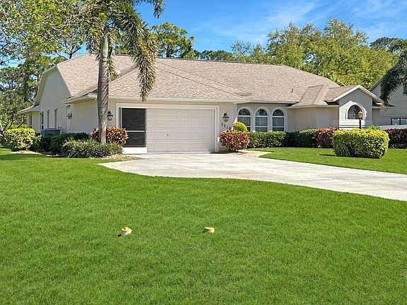3rd image of 5510 Deer Run Drive