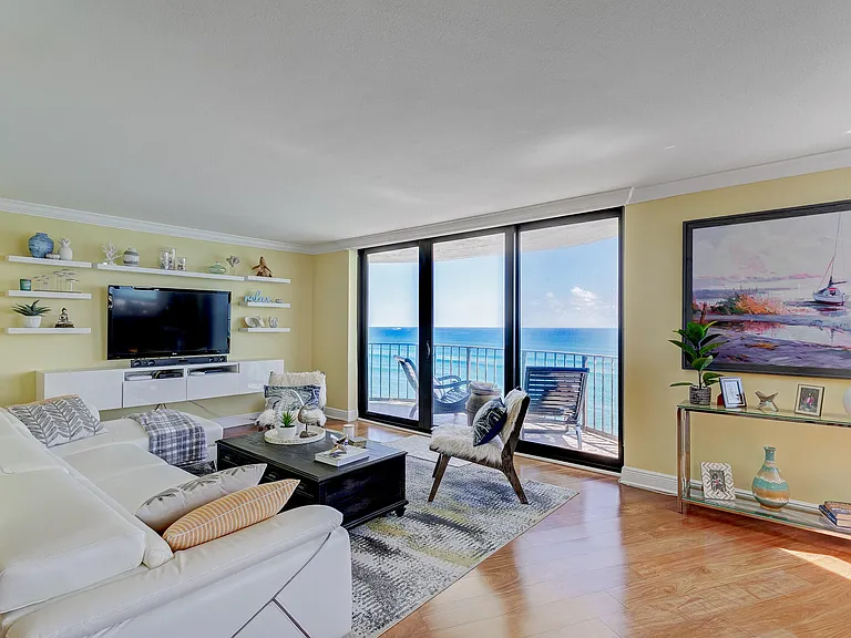 5420 N Ocean Dr #801 — Photo 6