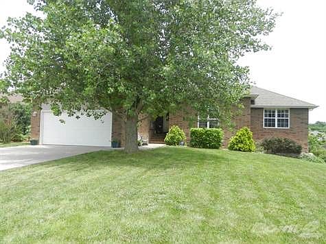 1st image of 610 Chandler Dr