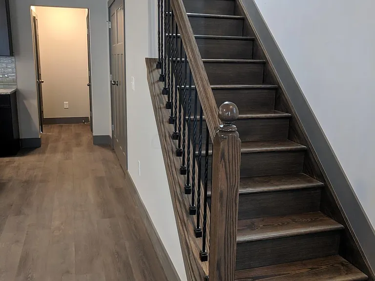 2310 Summit St — Photo 17