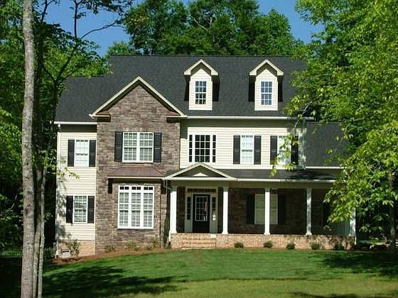 2nd image of 266 Old March Rd