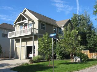 1210 Oakleaf Cir, Boulder, CO 80304