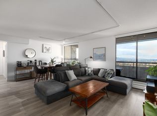 3771 Bartlett Ct #2101, Burnaby, BC V3J 7G8