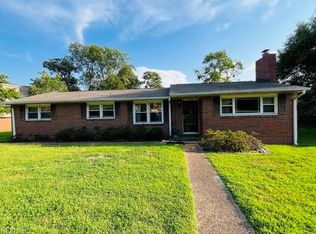 3820 McNeal Ave, Chesapeake, VA 23325