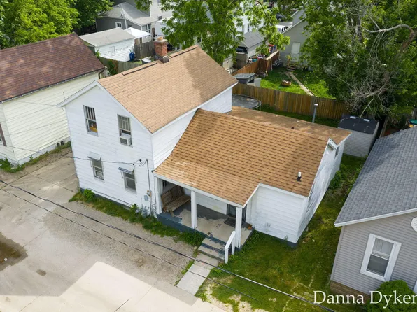 1236 Wieland Pl NW, Grand Rapids, MI 49504