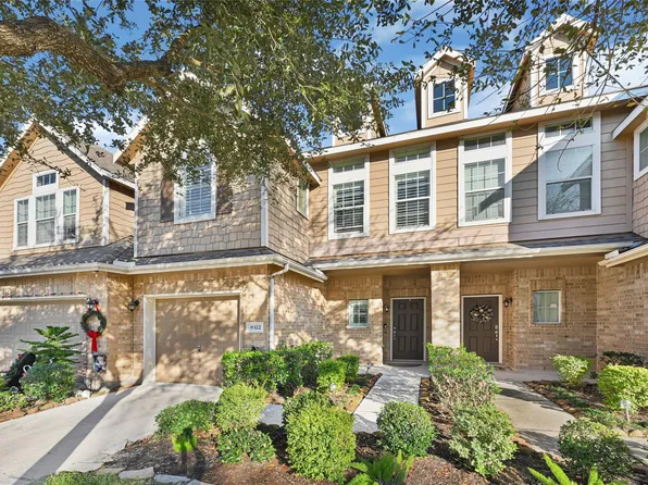 8322 Greys Ln, Houston, TX 77095