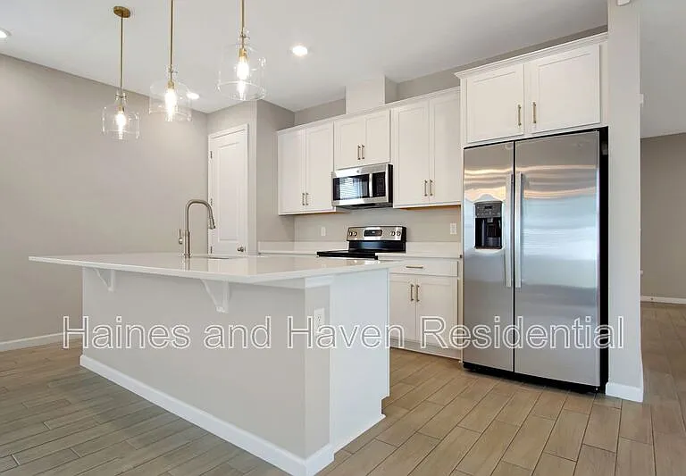 840 Blue Creek Dr — Photo 4