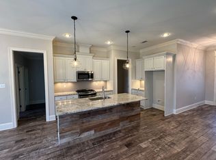313 Brown Thrasher Loop S, Madisonville, LA 70447