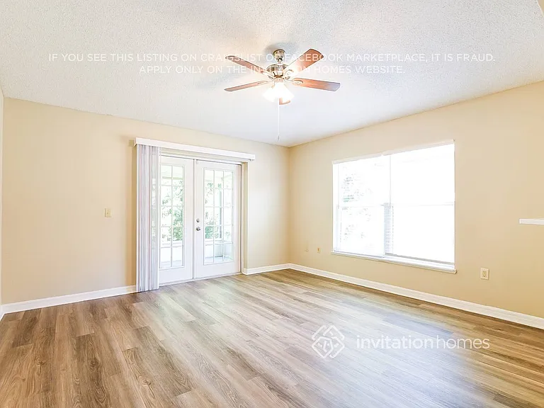 3277 Bellingham Dr — Photo 9
